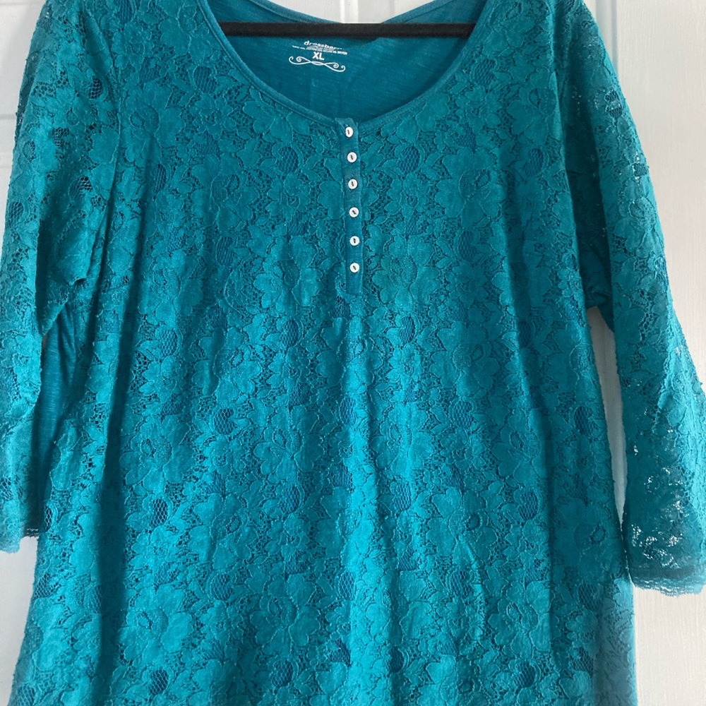 Dress Barn Blue/Teal  lace 3/4 sleeve blouse